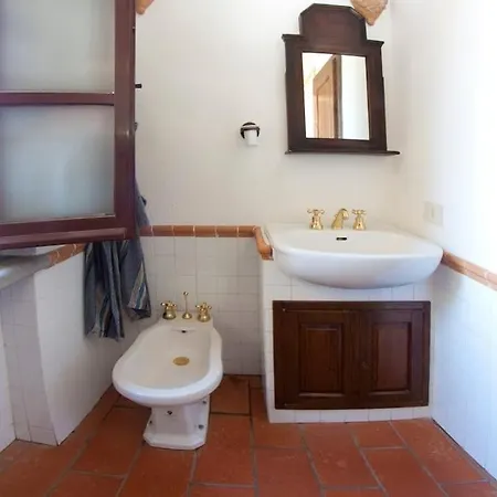 Oracle House Inside The Castle Of Gaiche Apartment Fosco